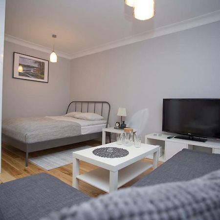 Cr Apartament Scisle Centrum Aleja Bluesa Białystok Exteriér fotografie