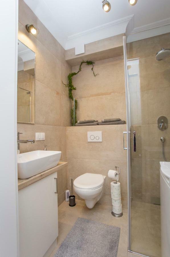 Cr Apartament Scisle Centrum Aleja Bluesa Białystok Exteriér fotografie